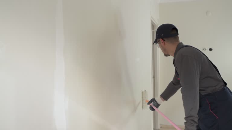 Best Drywall Crack Repair  in Trafalgar, IN